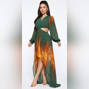 Fashion Nova Hunter Green Maxi Dress with Orange and Yellow Stripes Sz. 2X